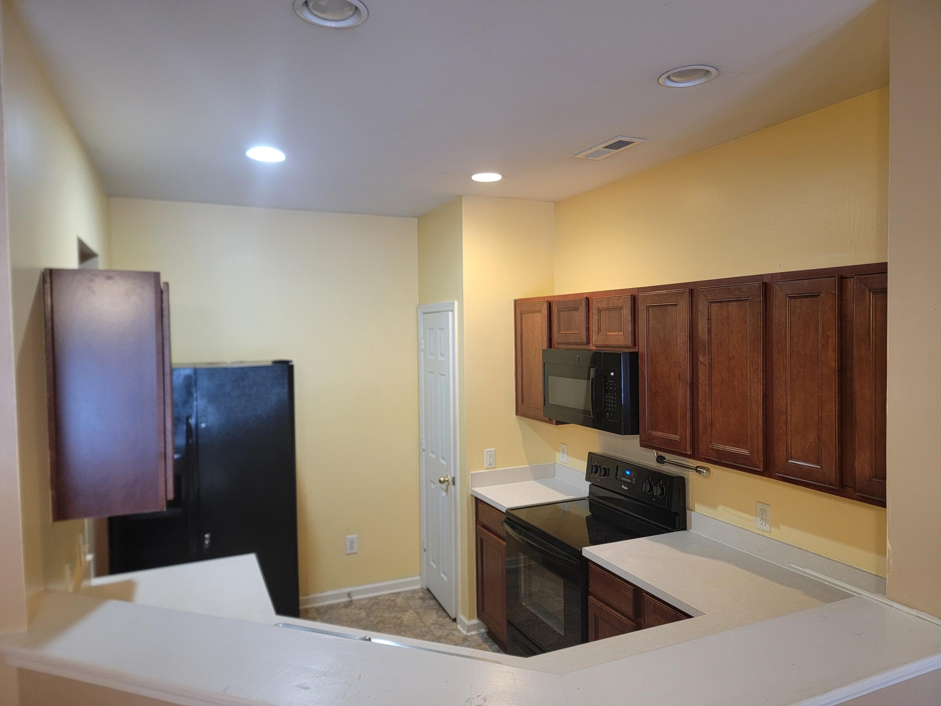 115 Woodward Road Goose Creek, SC 29445 - Photo 9 of 24 20250124_120605