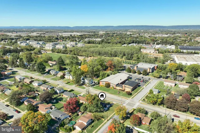 an aerial view of multiple house