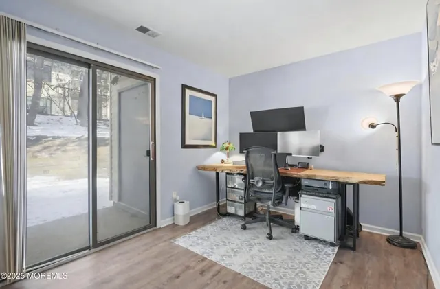 $400,000 | 283 Gloucester Court, Aberdeen, NJ 07747