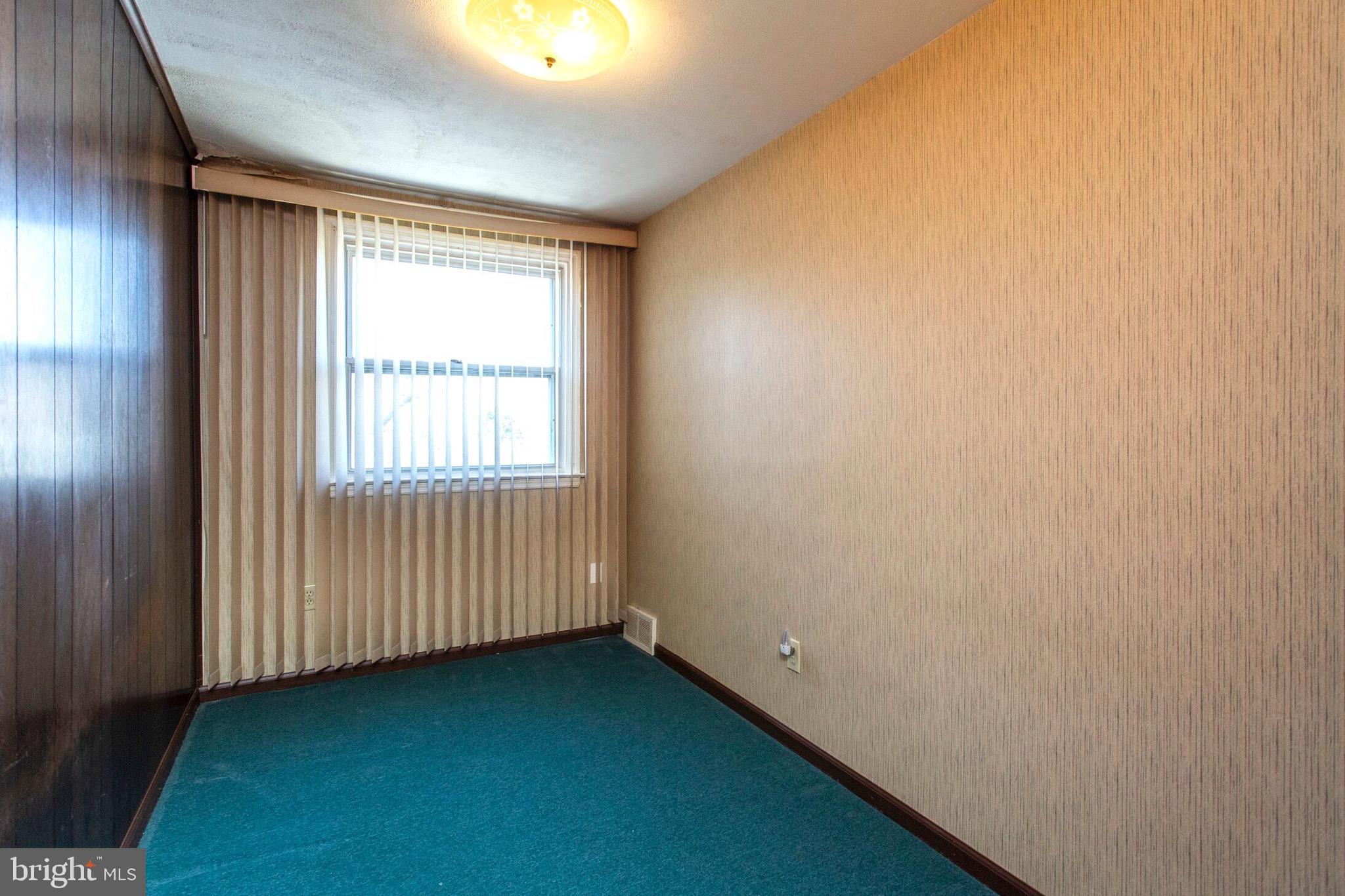 2092 Kent Road Folcroft, PA 19032 - Photo 15 of 19 Bedroom