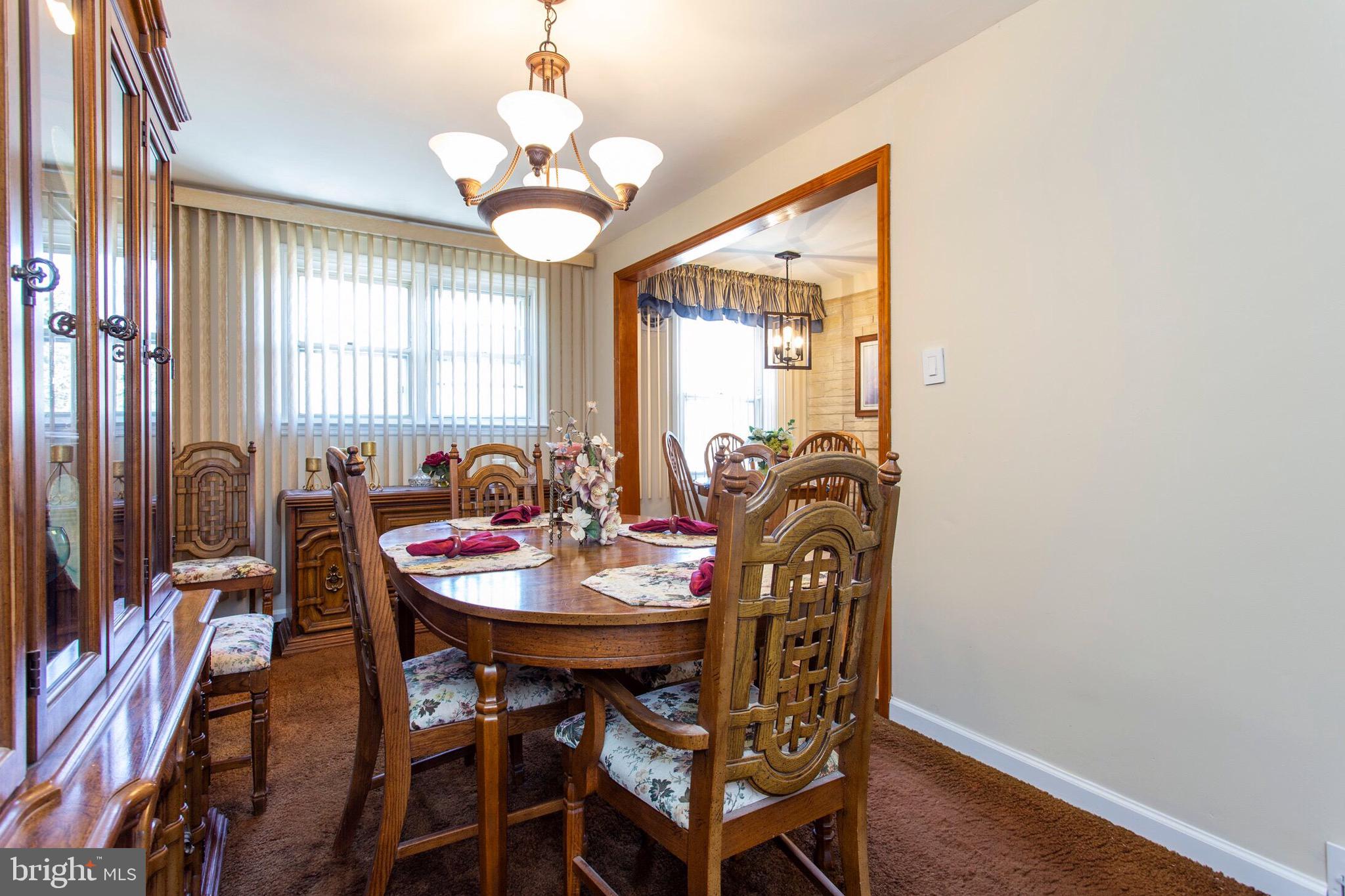 2092 Kent Road Folcroft, PA 19032 - Photo 7 of 19 Dining
