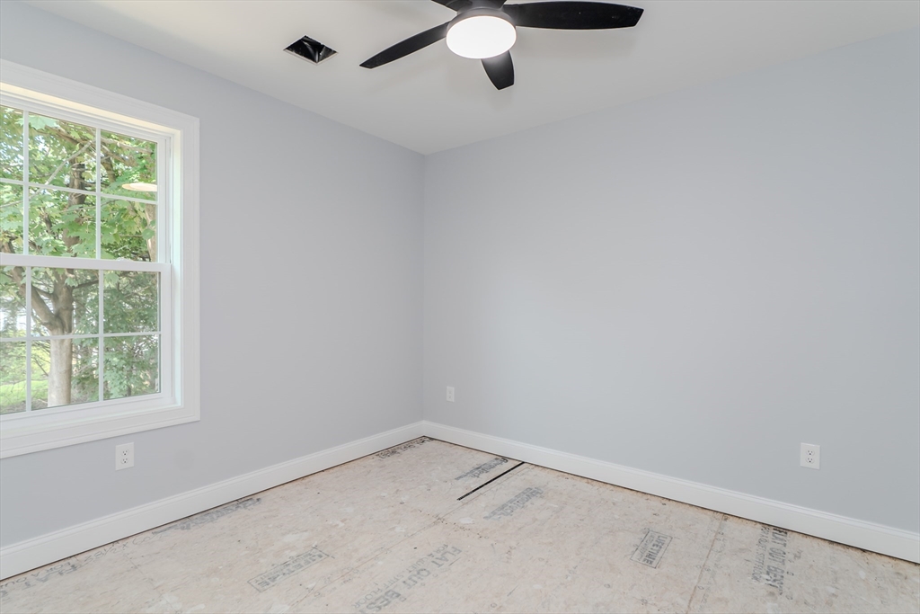 116 Homestead Avenue Springfield, MA 01151 - Photo 14 of 19 Gallery Image 14