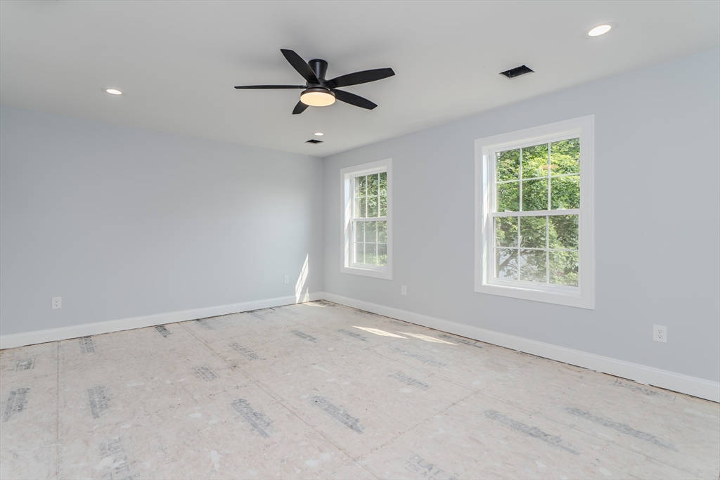 116 Homestead Avenue Springfield, MA 01151 - Photo 9 of 19 Gallery Image 9