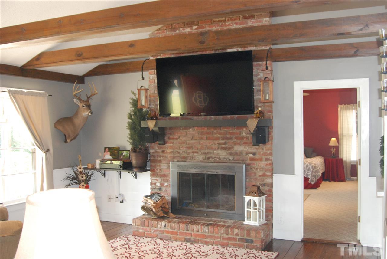 220 Robin Loop Dunn, NC 28334 - Photo 2 of 25 Gallery Image 2