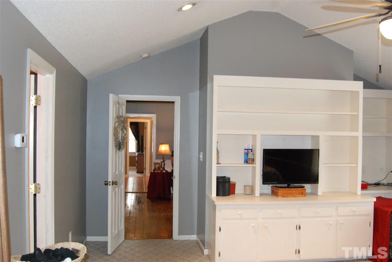 220 Robin Loop Dunn, NC 28334 - Photo 9 of 25 Gallery Image 9