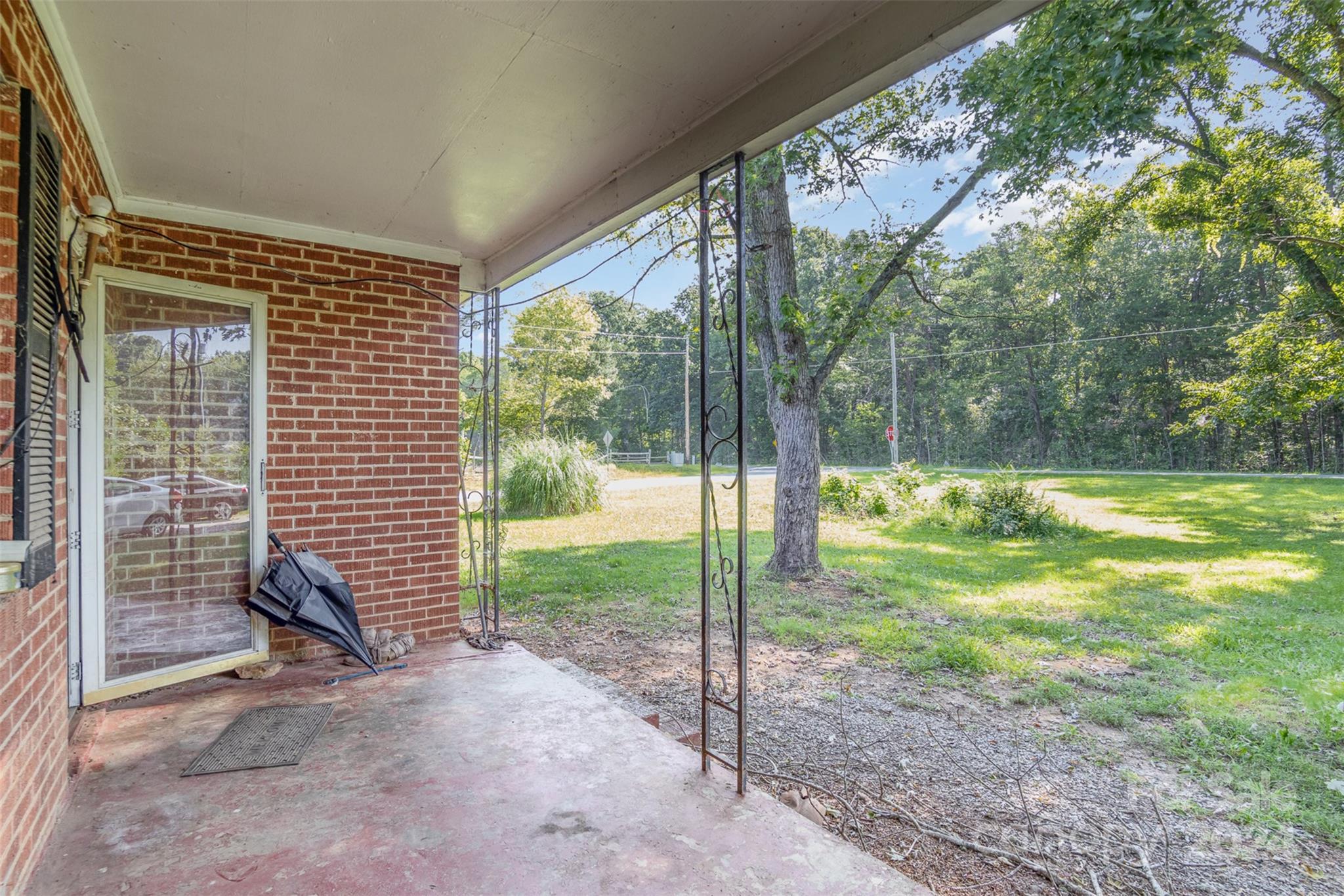 5602 Lewis Road Gastonia, NC 28052 - Photo 3 of 17 Gallery Image 3