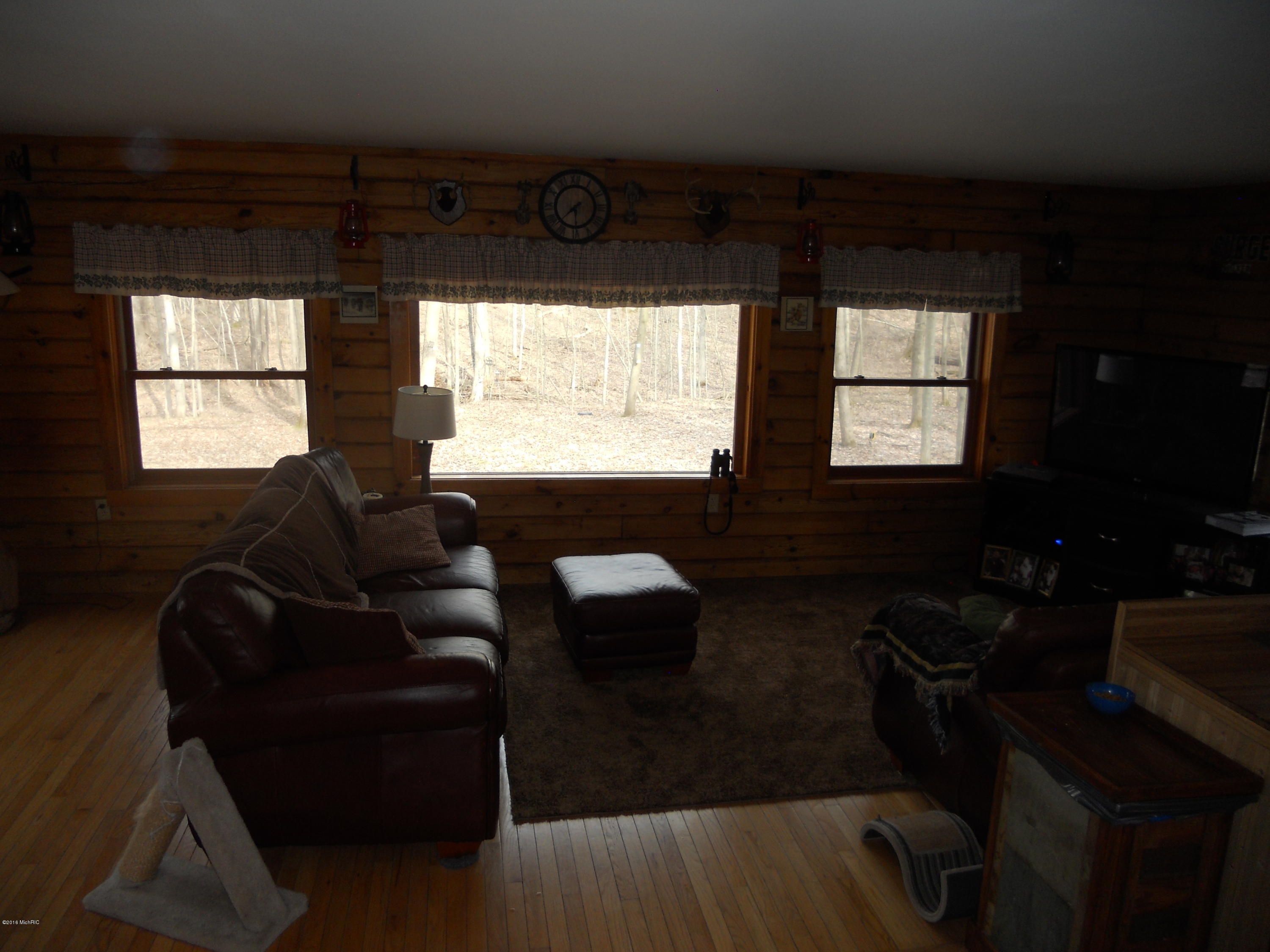 3188 North Taylor Road Branch, MI 49402 - Photo 16 of 43 front 047