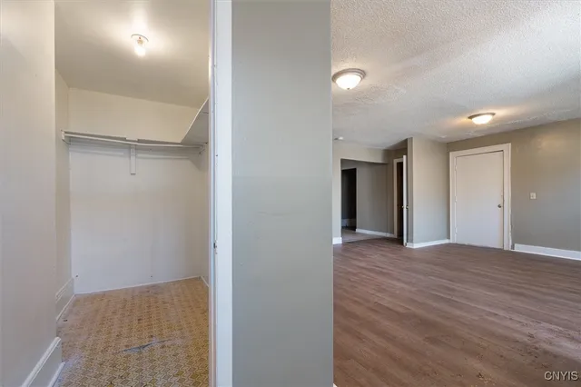 $400,000 | 318 East Division Street, Syracuse, NY 13208