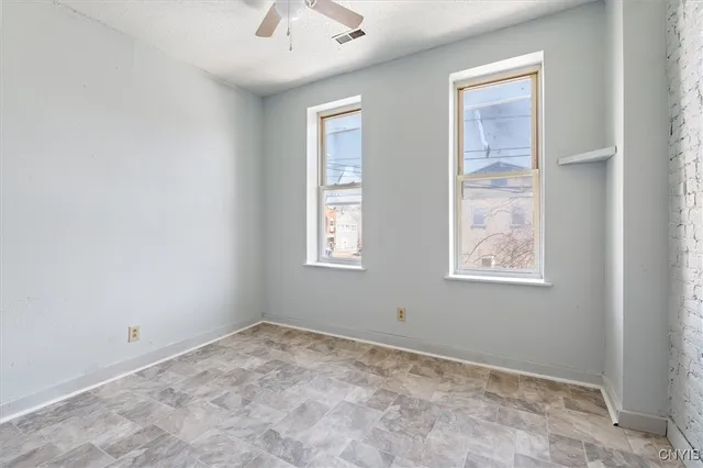 $400,000 | 318 East Division Street, Syracuse, NY 13208