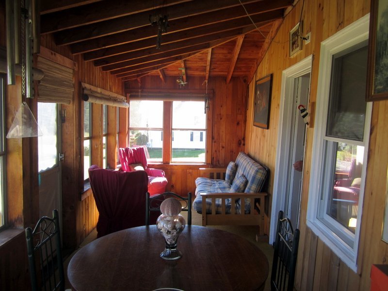 102 South Main Road Otis, MA 01253 - Photo 9 of 25 a living room with furniture