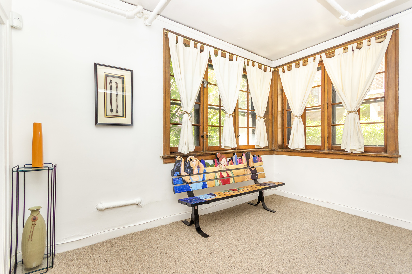 1360 East Madison Park, Unit B Chicago, IL 60615 - Photo 14 of 19 a living room with large window and furniture