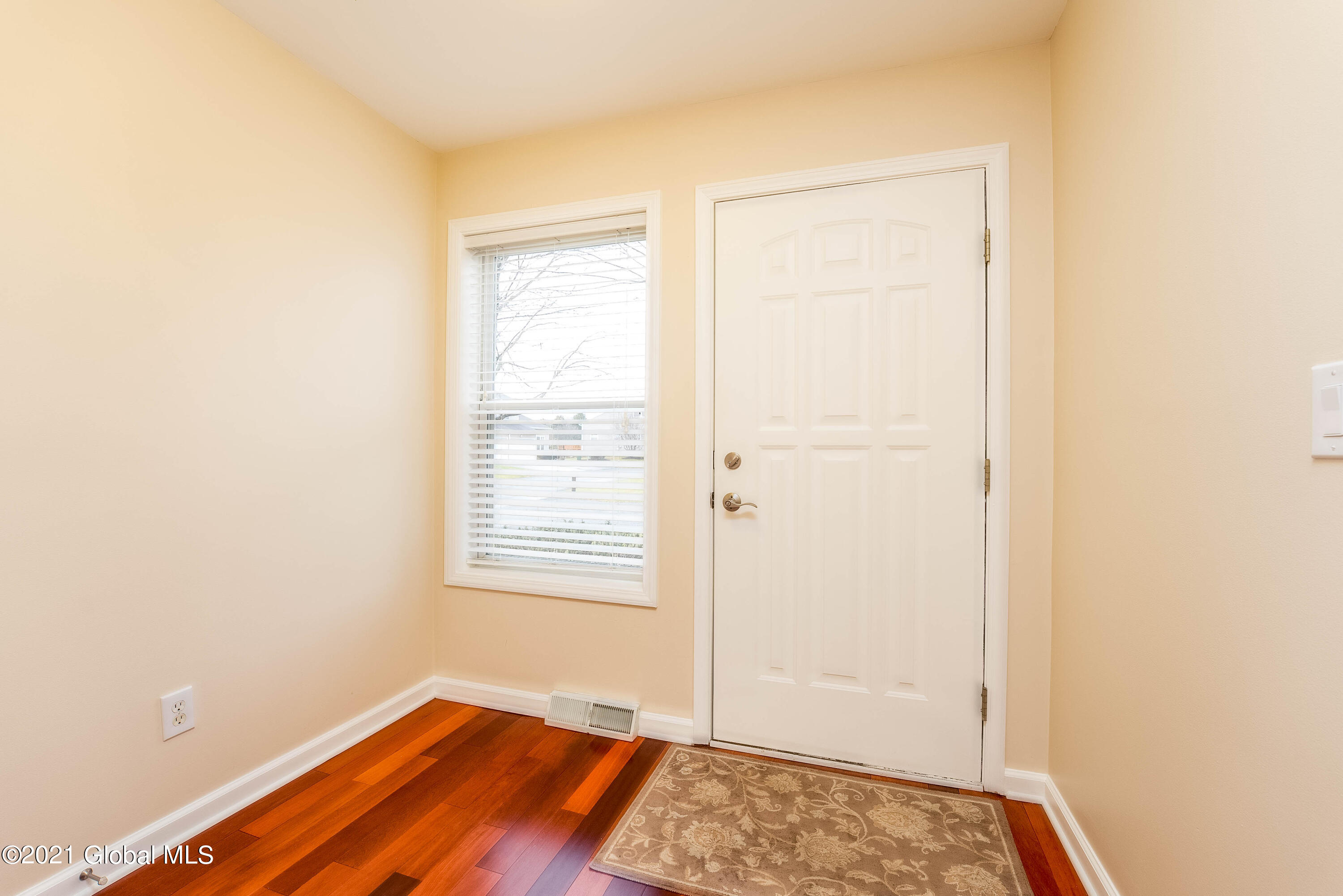 123 Harvard Road Watervliet, NY 12189 - Photo 3 of 40 DSC08246-Edit