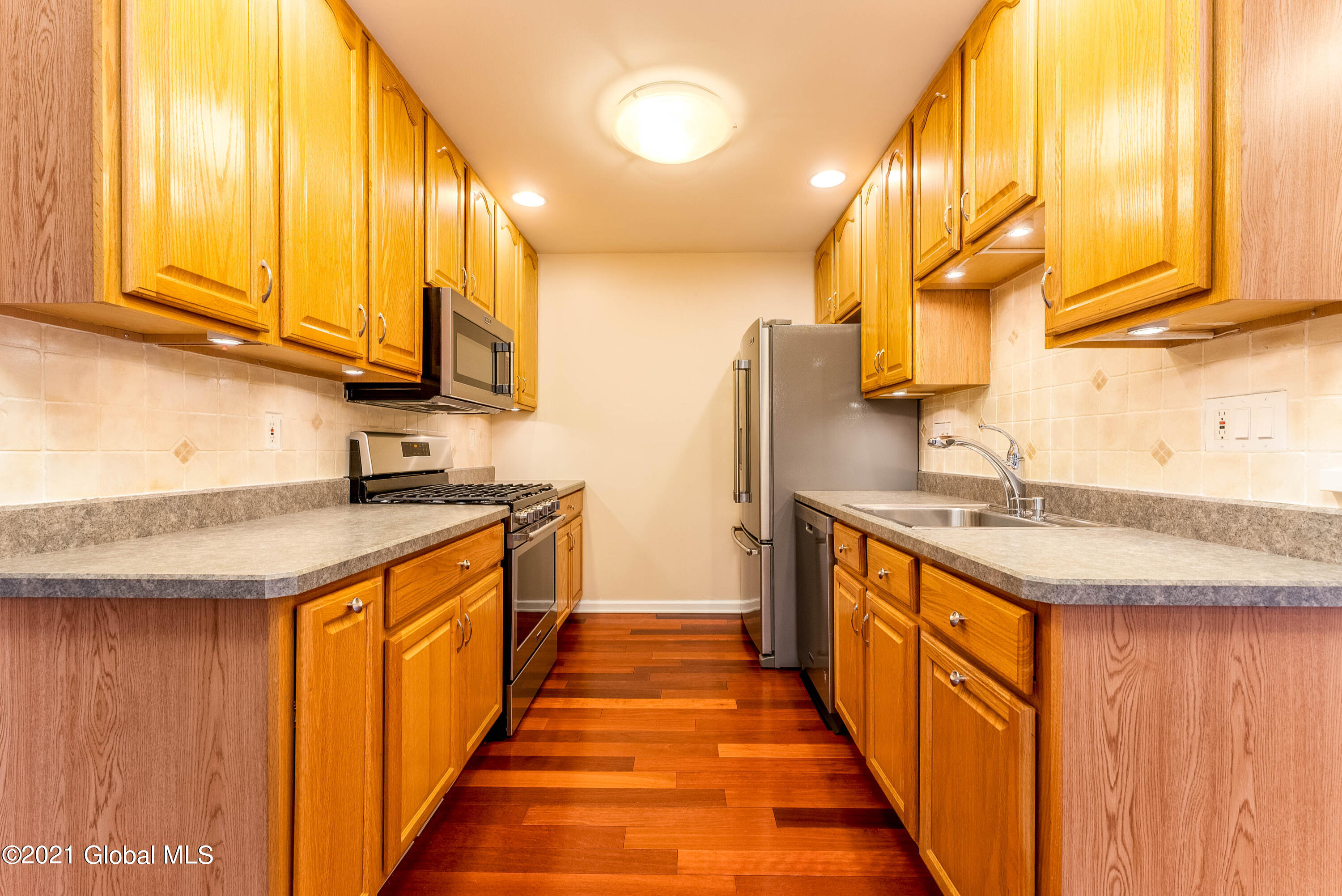 123 Harvard Road Watervliet, NY 12189 - Photo 5 of 40 DSC08252-Edit