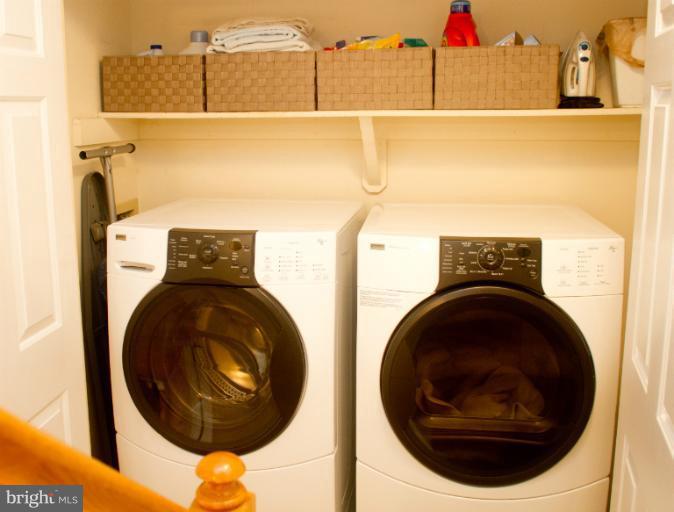 3026 South Glebe Road, Unit 3026 Arlington, VA 22206 - Photo 27 of 29 Laundry