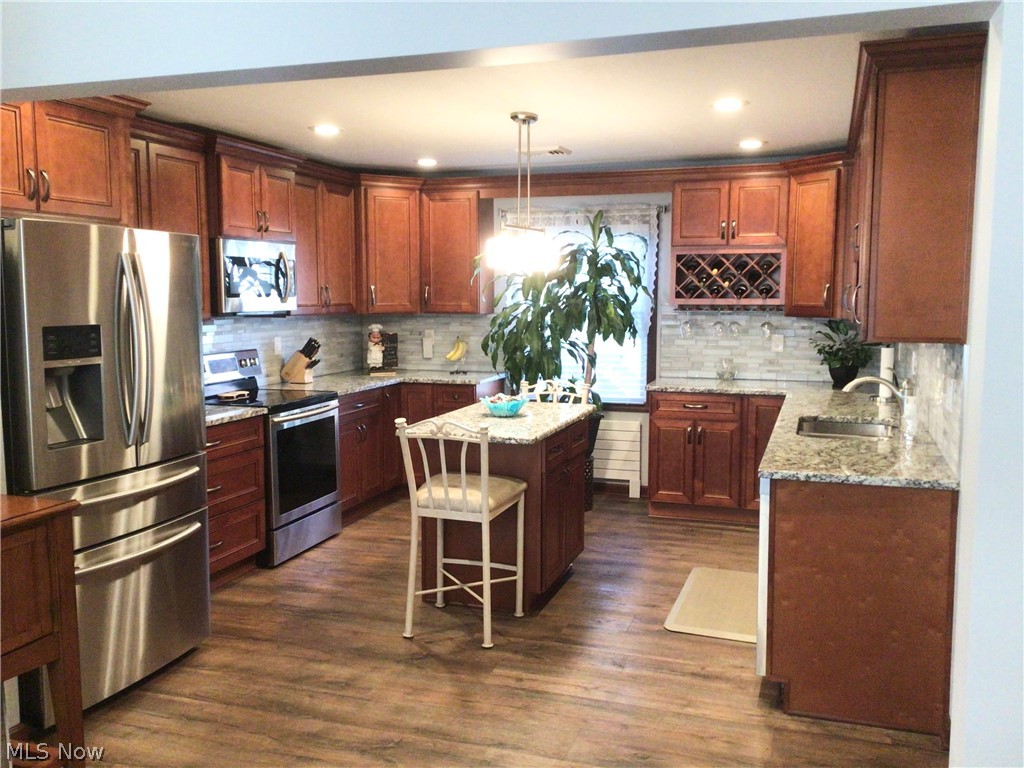 7550 State Road Parma, OH 44129 - Photo 9 of 33