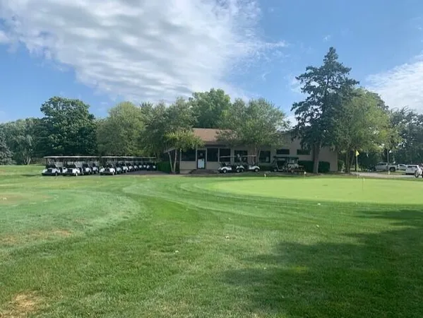 $45,000 | 2400 Geneva Street, Unit 1318, Delavan, WI 53115