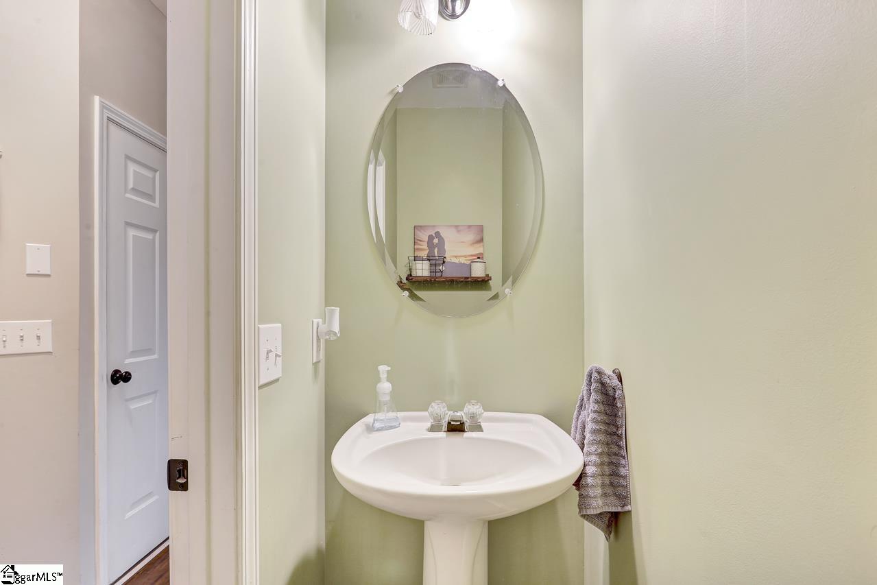 4 Shairpin Lane Greenville, SC 29607 - Photo 23 of 32 Gallery Image 23