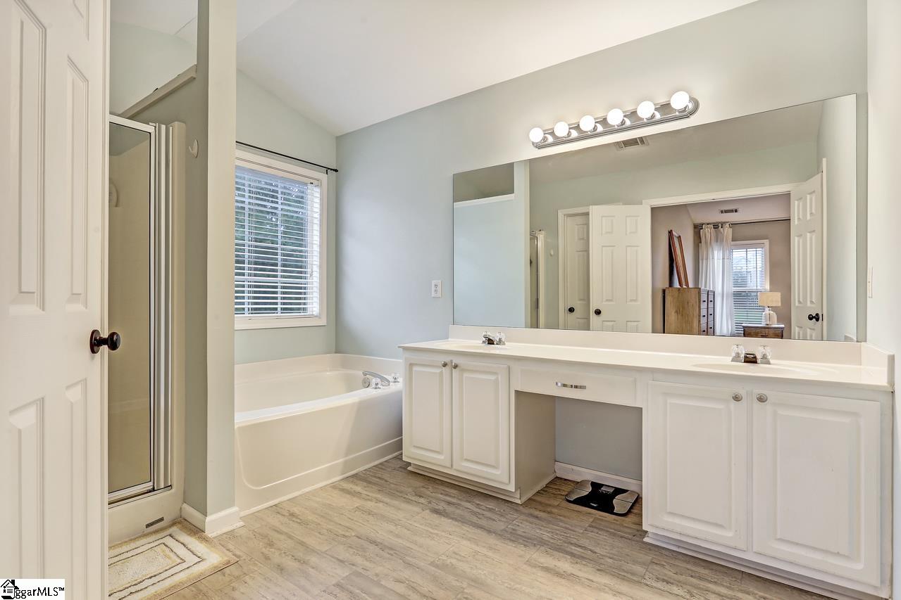 4 Shairpin Lane Greenville, SC 29607 - Photo 26 of 32 Gallery Image 26