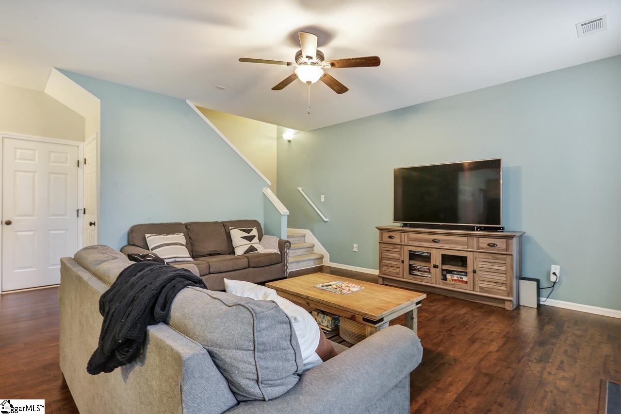 4 Shairpin Lane Greenville, SC 29607 - Photo 10 of 32 Gallery Image 10