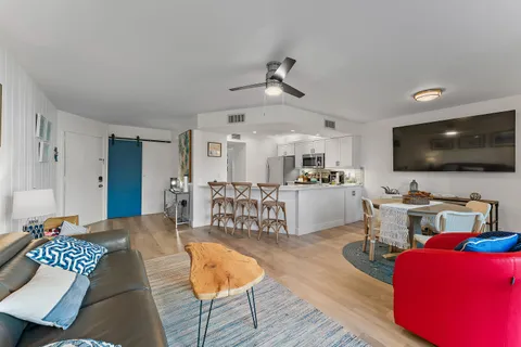 $337,900 | 1605 Highway 1, Unit V1104, Jupiter, FL 33477