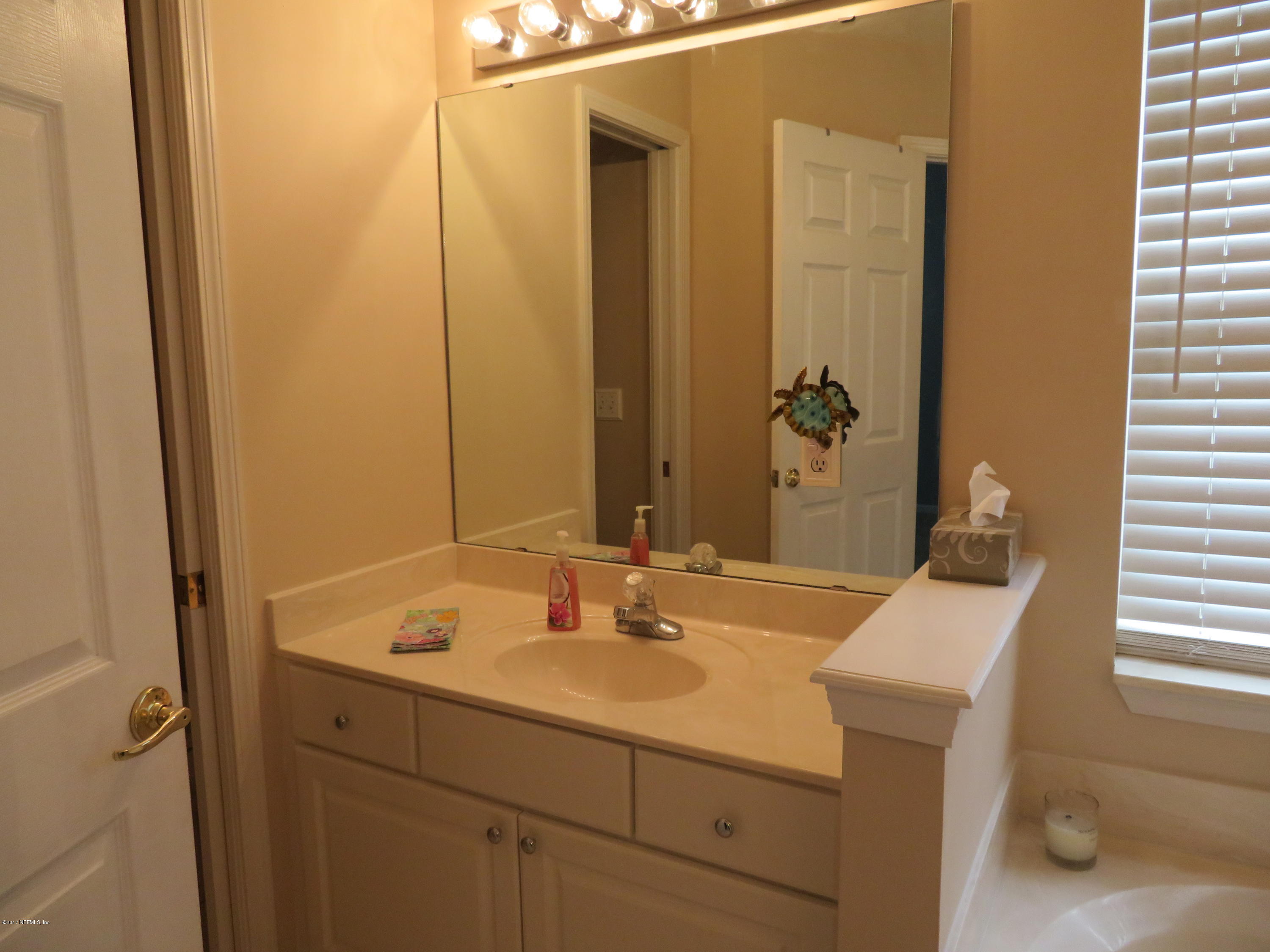 1824 Old Fleming Grove Road Fleming Island, FL 32003 - Photo 19 of 31 MASTER BATH