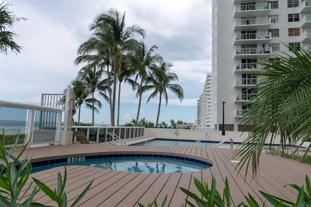 $950,000 | 5757 Collins Avenue, Unit 1604, Miami Beach, FL 33140