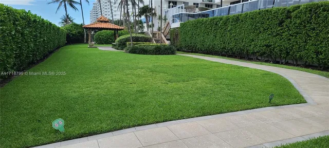 $950,000 | 5757 Collins Avenue, Unit 1604, Miami Beach, FL 33140