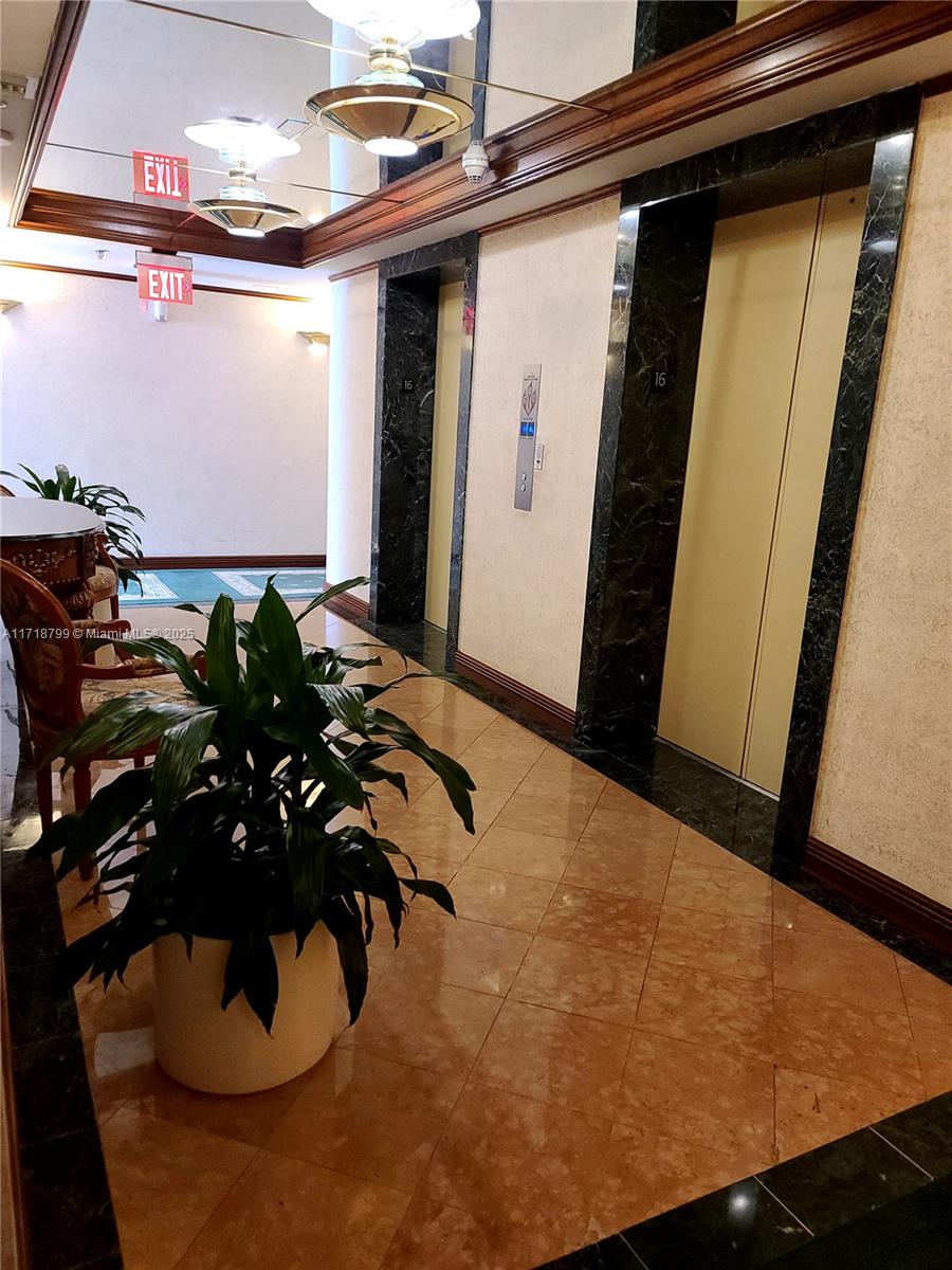 5757 Collins Avenue, Unit 1604 Miami Beach, FL 33140 - Photo 37 of 57