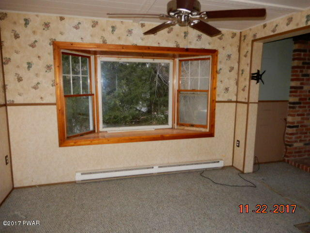 9 Chipmunk Trail Hawley, PA 18428 - Photo 5 of 12