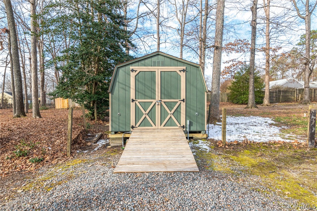 618 Marblethorpe Road North Chesterfield, VA 23236 - Photo 26 of 32 Gallery Image 26