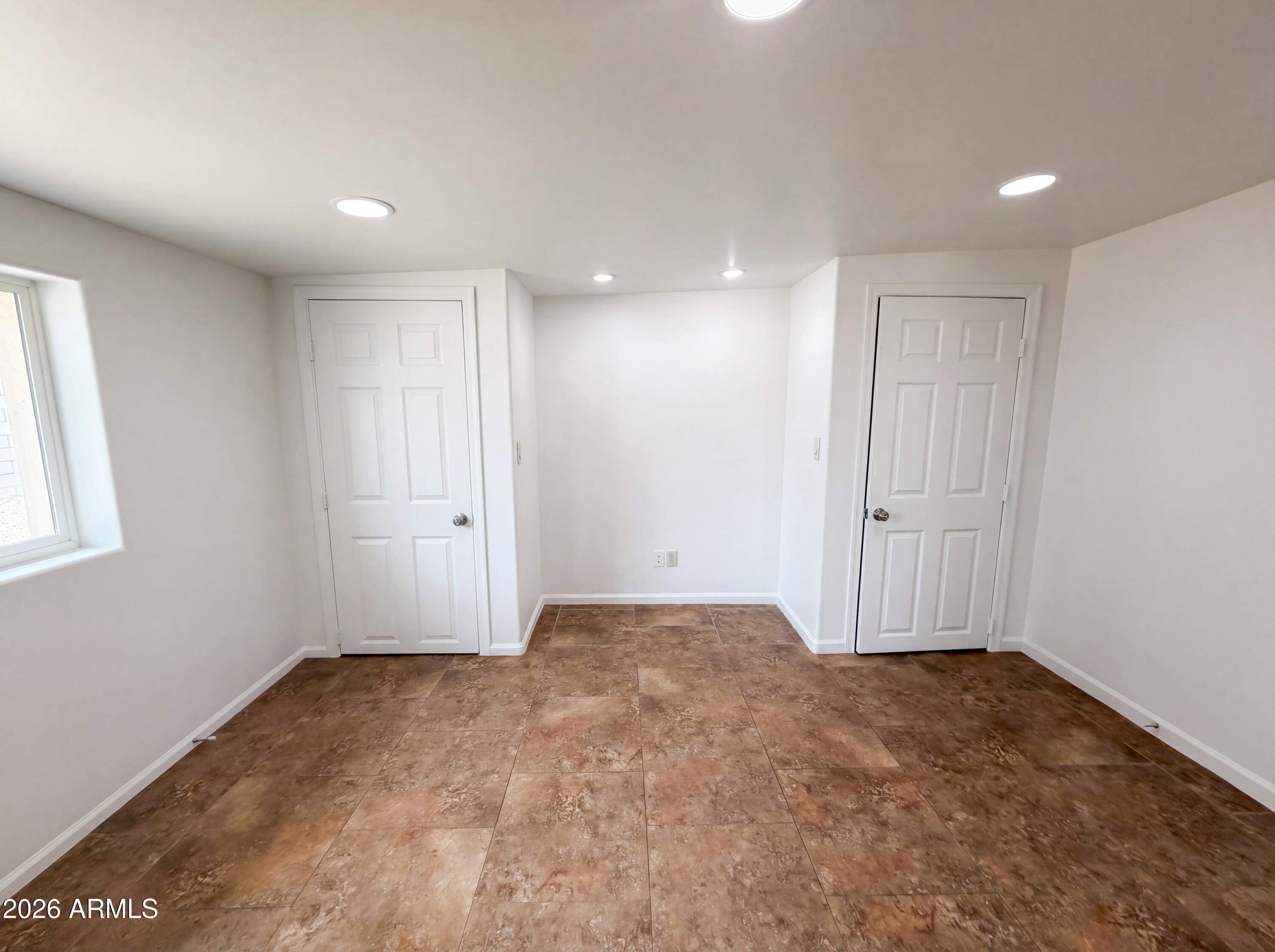 2722 East Nisbet Road Phoenix, AZ 85032 - Photo 18 of 26