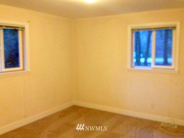 5845 Southwest Old Clifton Road Port Orchard, WA 98367 - Photo 9 of 9 Gallery Image 9