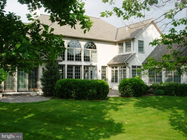 48 Sunset Circle Lititz, PA 17543 - Photo 2 of 25 Gallery Image 2
