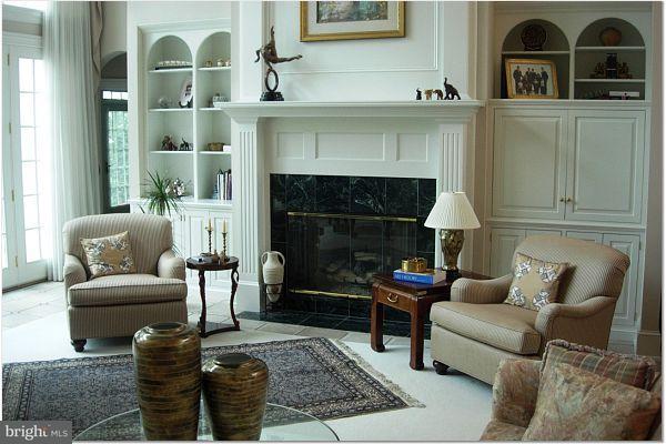 48 Sunset Circle Lititz, PA 17543 - Photo 4 of 25 Gallery Image 4