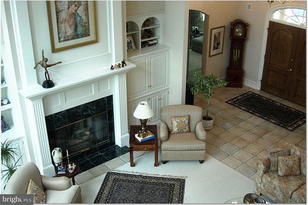 48 Sunset Circle Lititz, PA 17543 - Photo 8 of 25 Gallery Image 8