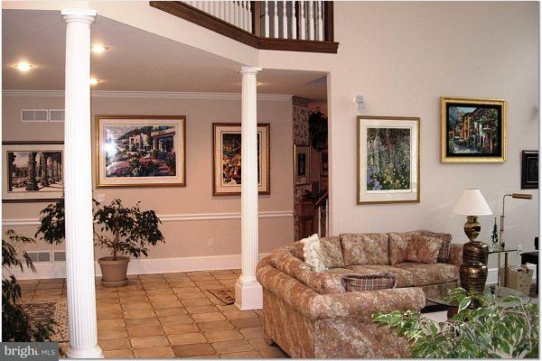 48 Sunset Circle Lititz, PA 17543 - Photo 9 of 25 Gallery Image 9