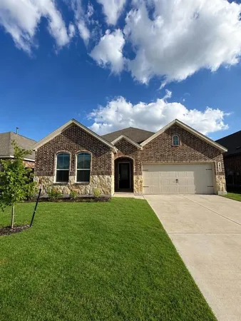 $2,400 | 14184 Hammersmith Street, Pilot Point, TX 76258