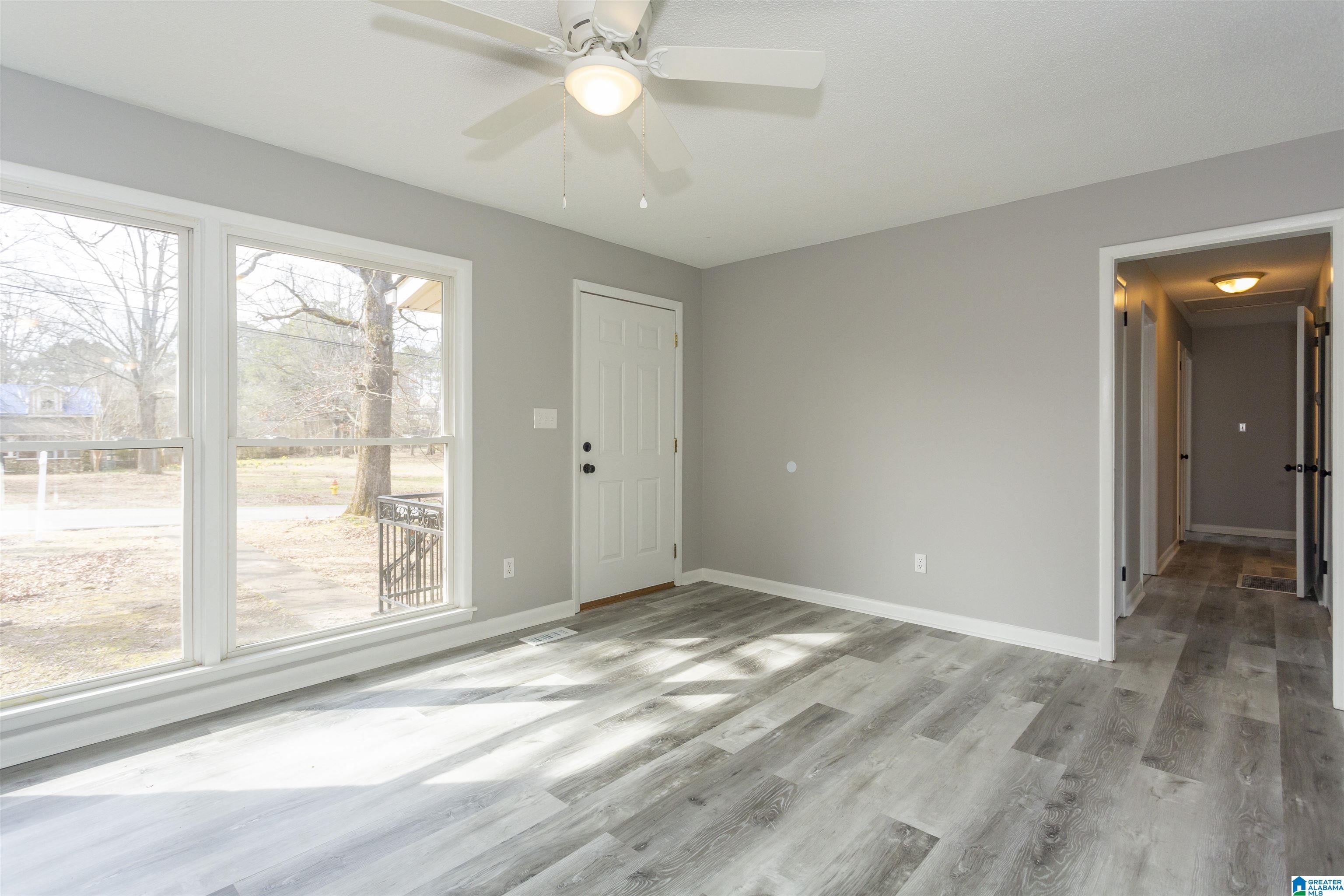 2121 Brewster Road Birmingham, AL 35235 - Photo 3 of 35