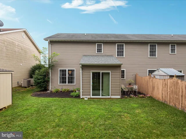 $2,450 | 138 Kerfoot Avenue, Front Royal, VA 22630