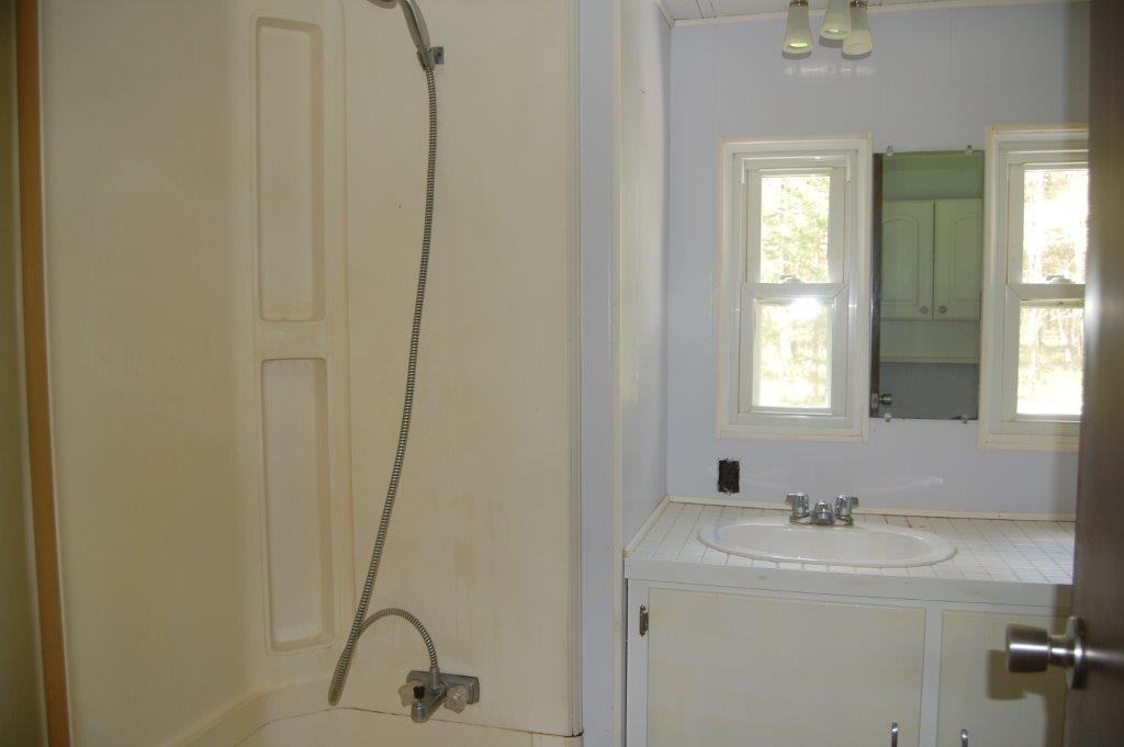 56 Gilman Road Monmouth, ME 04259 - Photo 8 of 13 BATHROOM