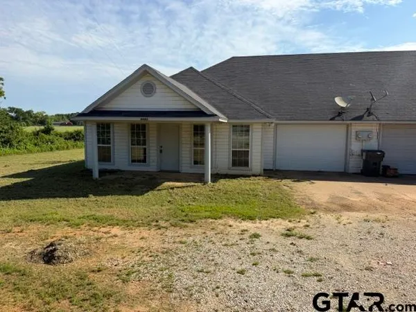 $1,400 | 14485 FM 2868, Flint, TX 75762