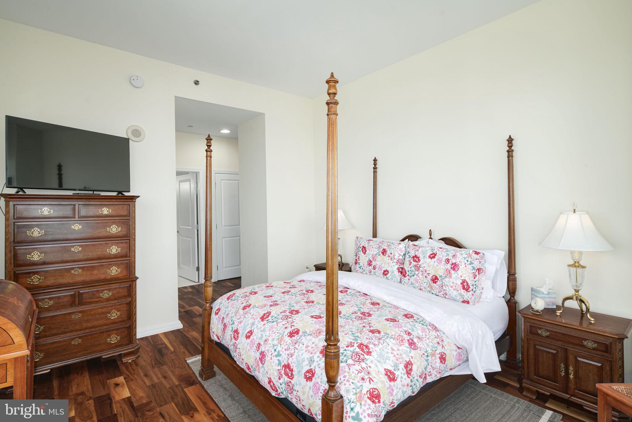 901 North Penn Street, Unit R2003 Philadelphia, PA 19123 - Photo 14 of 52