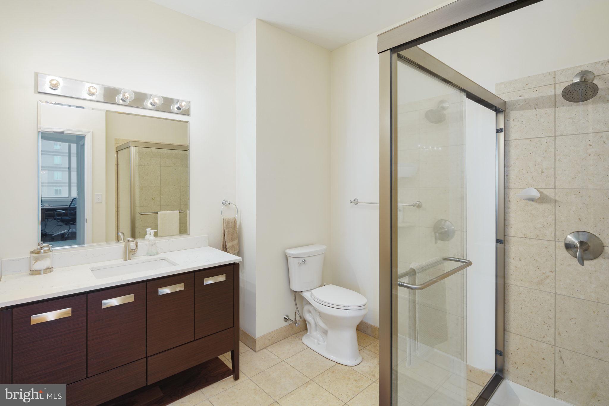 901 North Penn Street, Unit R2003 Philadelphia, PA 19123 - Photo 28 of 52