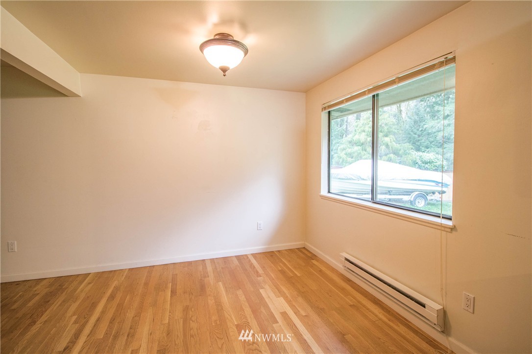 13648 197th Avenue Southeast Renton, WA 98059 - Photo 5 of 15 Gallery Image 5