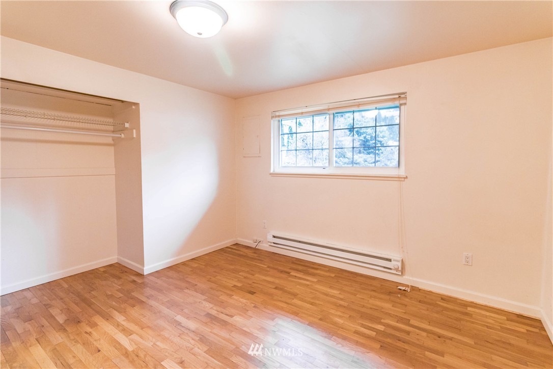 13648 197th Avenue Southeast Renton, WA 98059 - Photo 9 of 15 Gallery Image 9