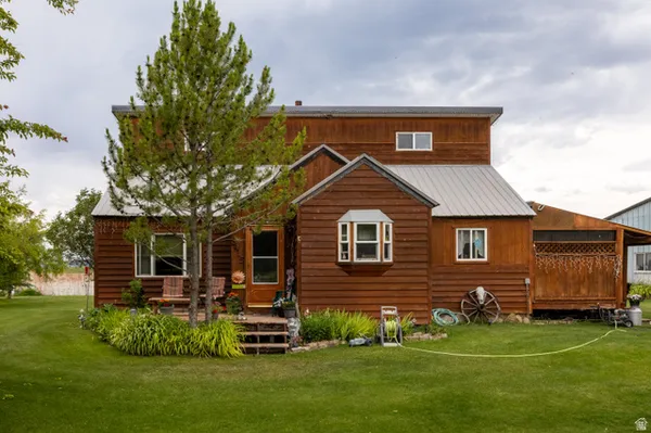 $650,000 | 3415 Highway 34, Soda Springs, ID 83276