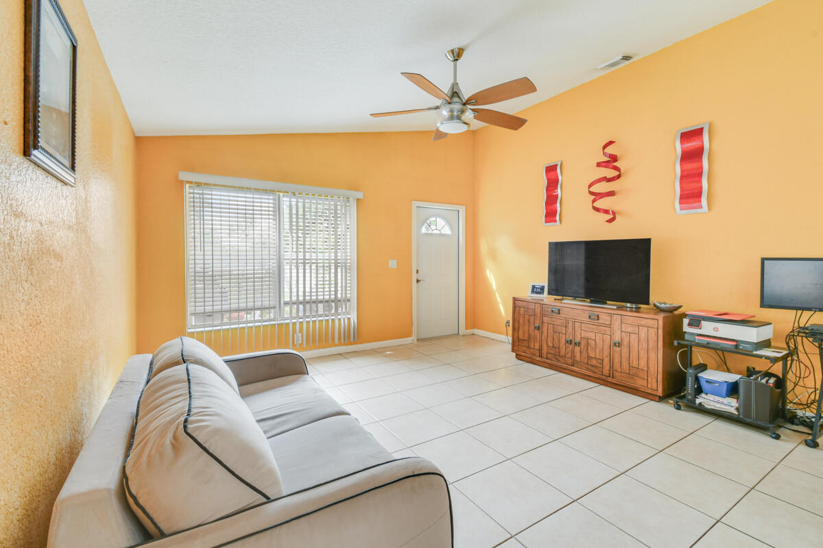 1047 Big Torch Street Riviera Beach, FL 33407 - Photo 17 of 35 Living Room