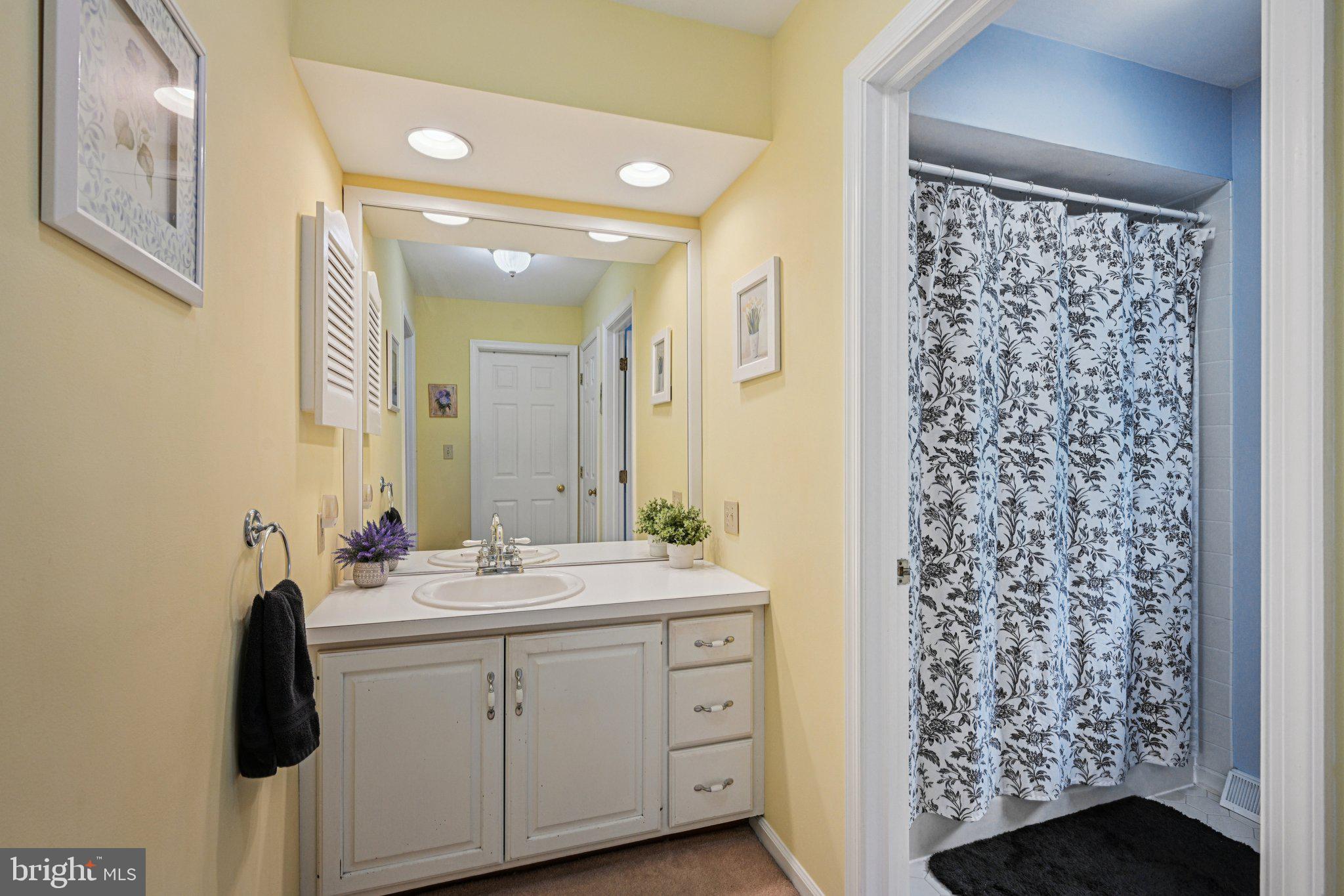 1325 Wynewood Road Orefield, PA 18069 - Photo 19 of 35 Gallery Image 19