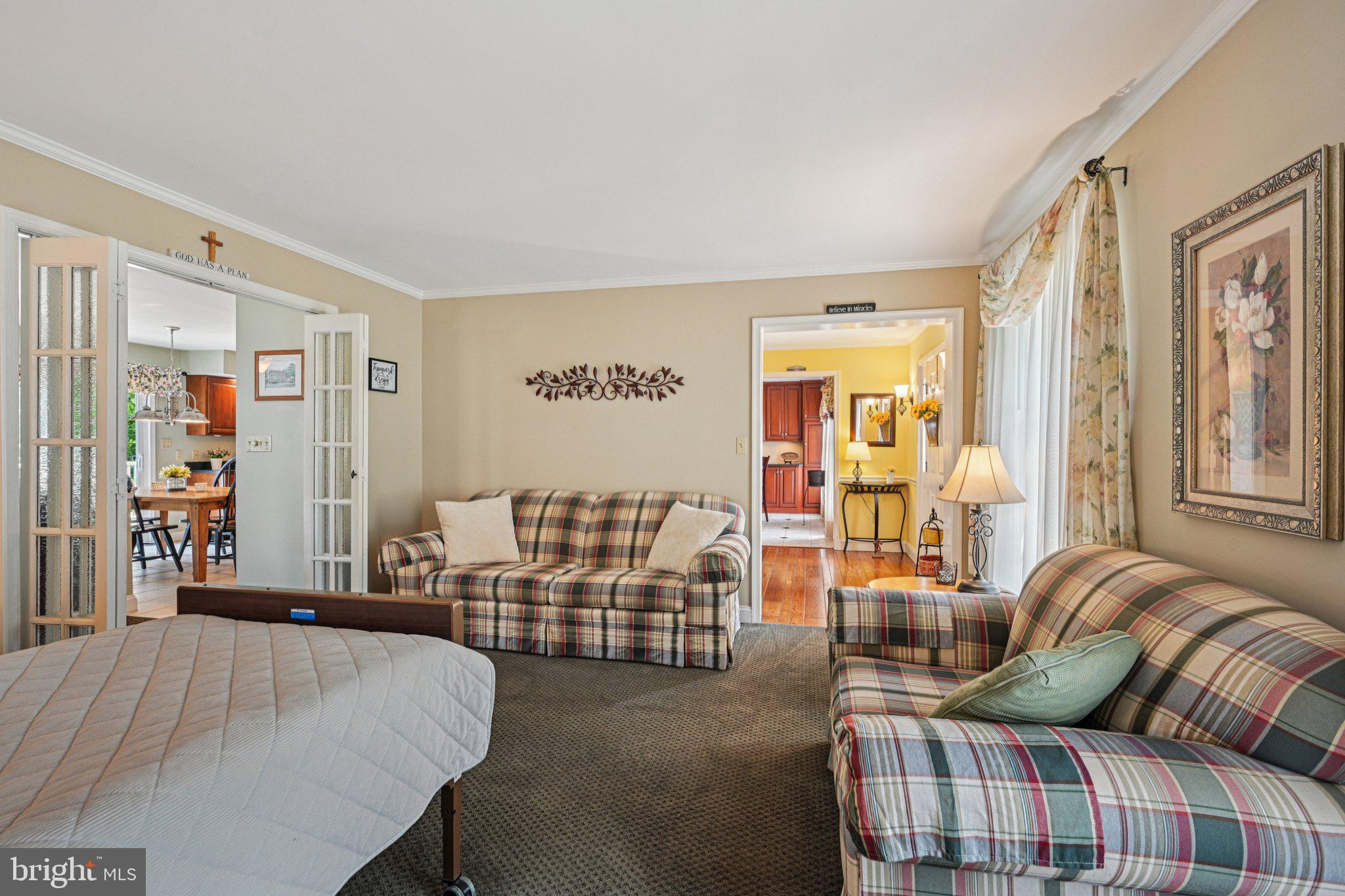 1325 Wynewood Road Orefield, PA 18069 - Photo 4 of 35 Gallery Image 4