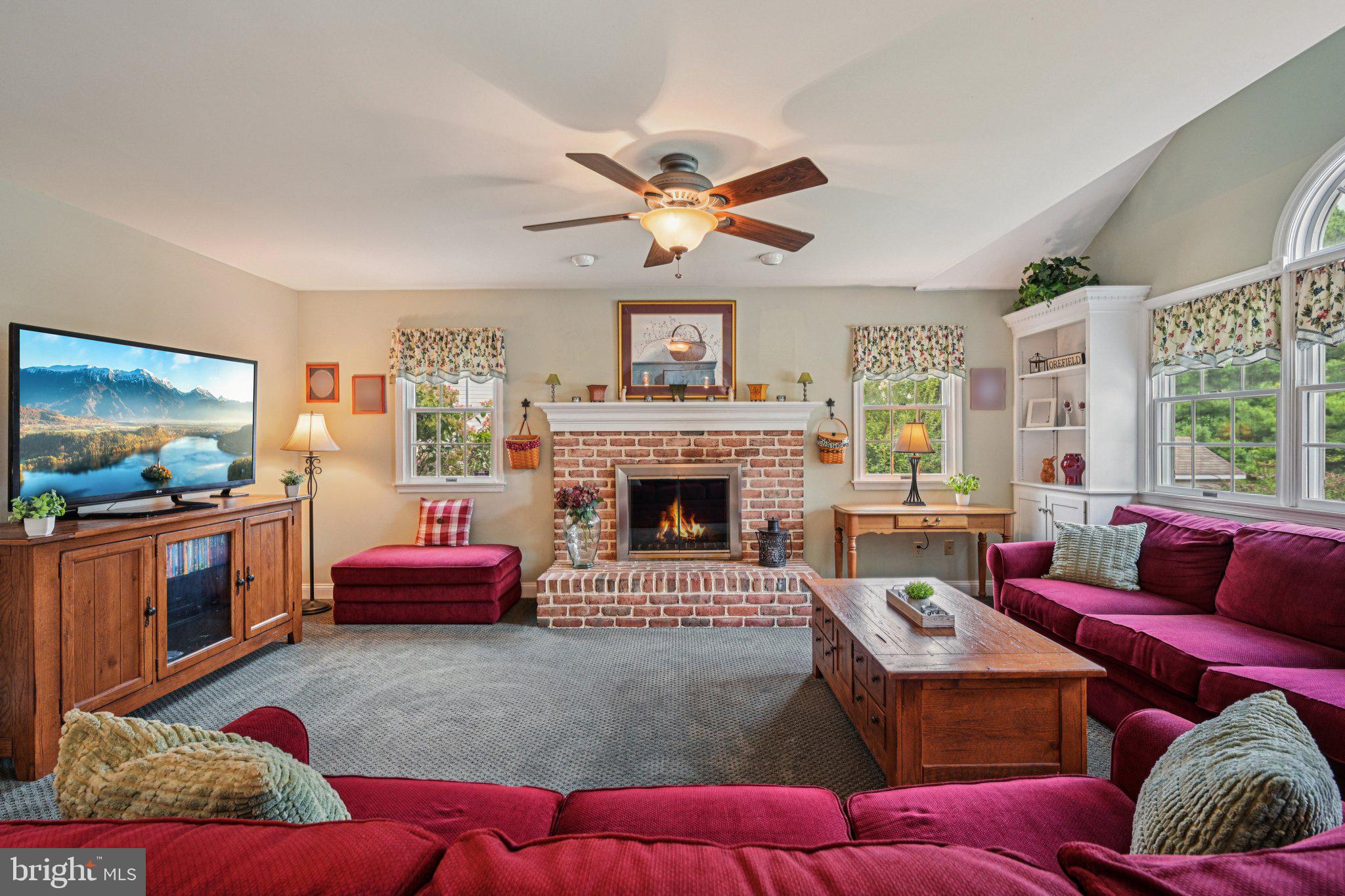 1325 Wynewood Road Orefield, PA 18069 - Photo 7 of 35 Gallery Image 7